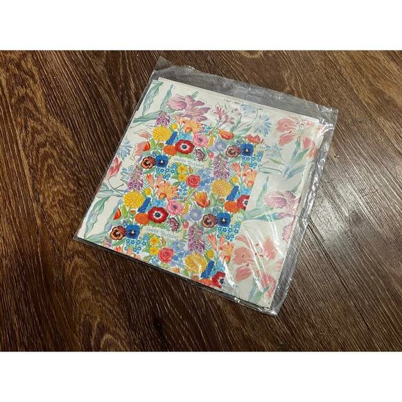 Vintage Wrapping Paper Bundle - Picture 5 of 7